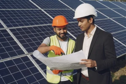 Solar EPC vs Traditional Contractors